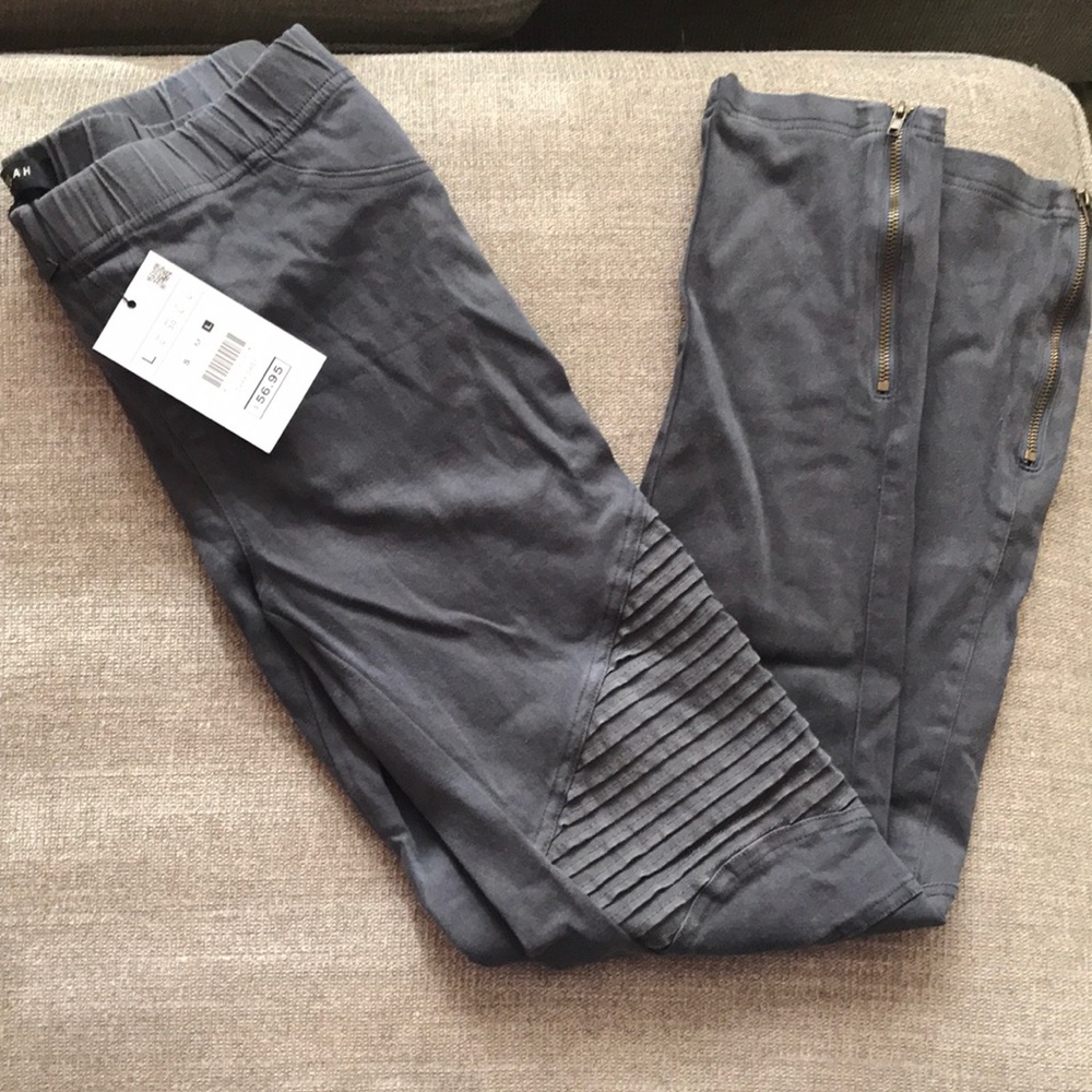 BNWT Charcoal Moto Jeggings